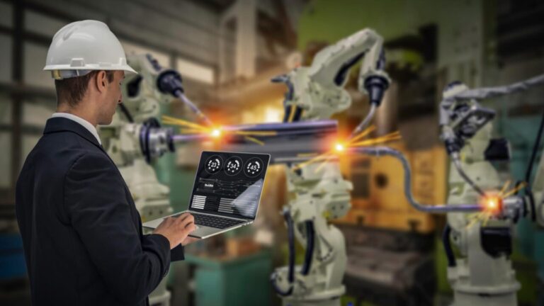 Comprendiendo la Automatización Industrial: Beneficios, Desafíos y Futuro