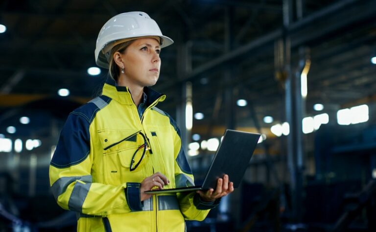 La Importancia de las Mujeres en la Industria Manufacturera en México