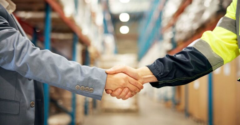 Cómo Conseguir Clientes en el Sector Industrial: Estrategia B2B